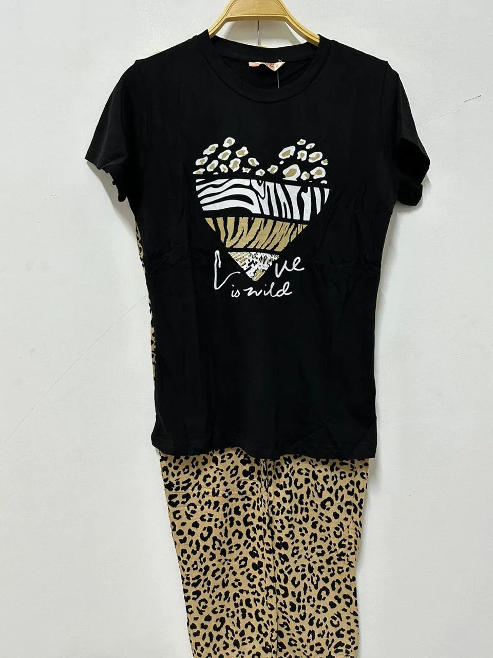 Printed Tshirt And Pyjamas Set